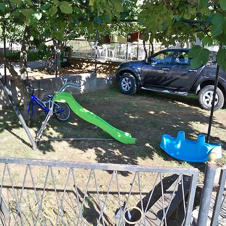 Apartman Vlado *