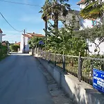 Vlado