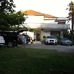 Apartment Vlado Sukošan