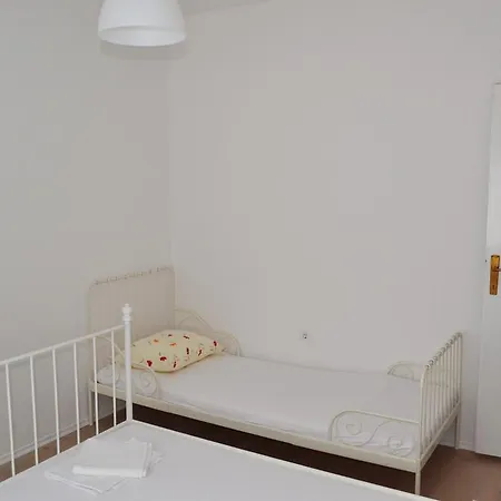Apartment Vlado *